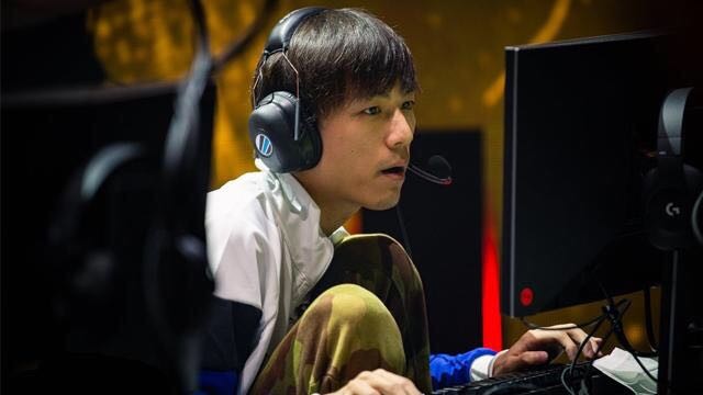 继续发挥前 继续发挥前